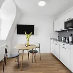 Limehome Duesseldorf Bahlenstr.